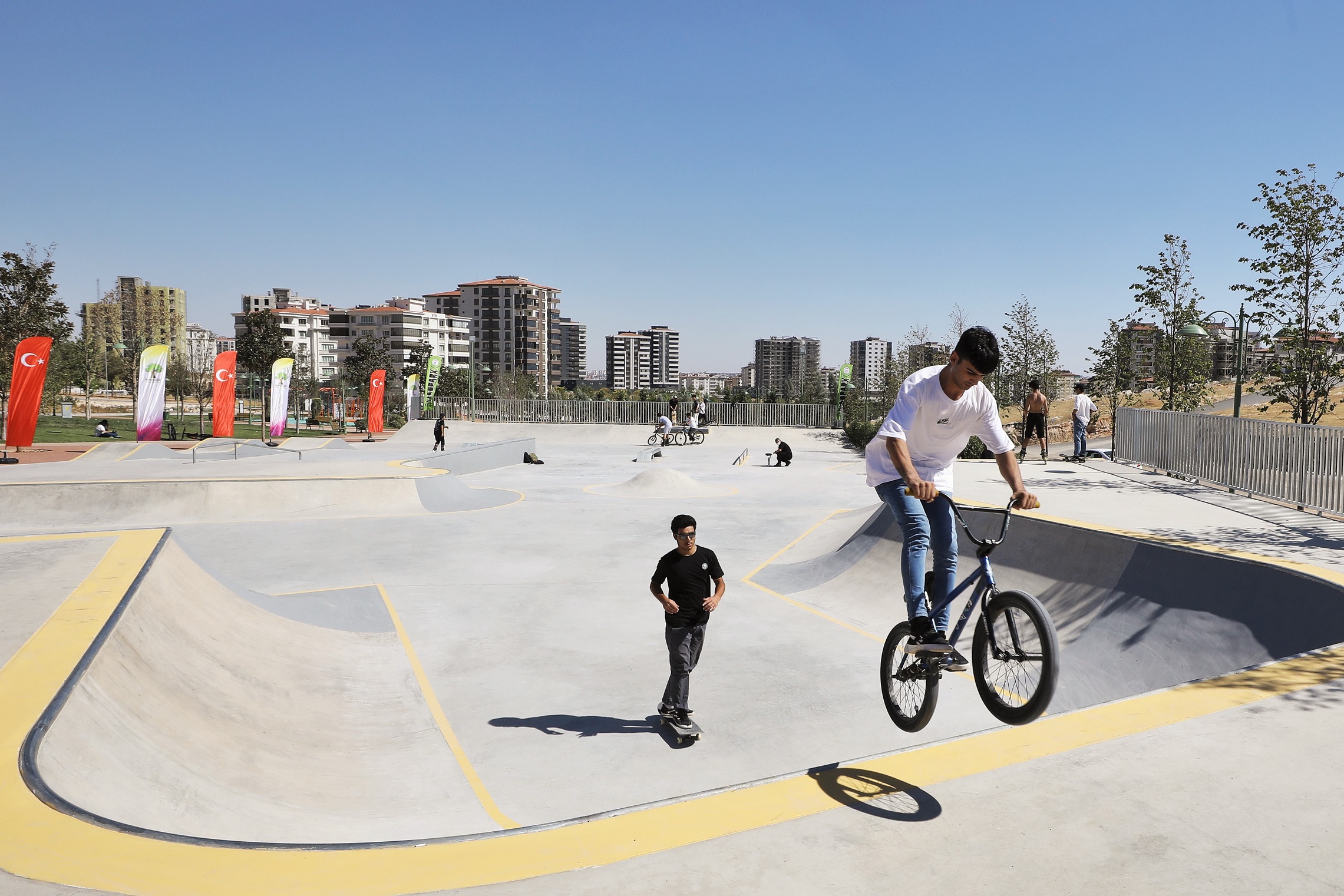 Şehitkâmil’de “Skate Park” açıldı