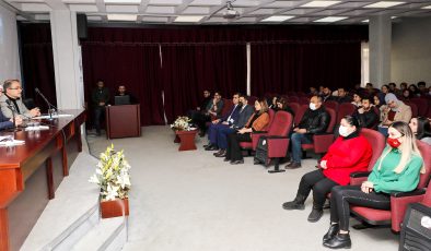 GAÜN’de İstiklal Marşı’nın kabulü paneli düzenlendi