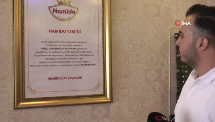 Baklava yapımına yemin ederek başlıyorlar