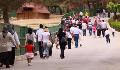 DOĞAL YAŞAM PARKI, BAYRAMDA DOLDU TAŞTI