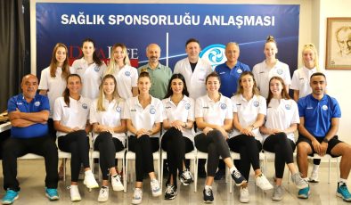 Merinos Bayan Voleybol takımı Defa Life hastanesine emanet