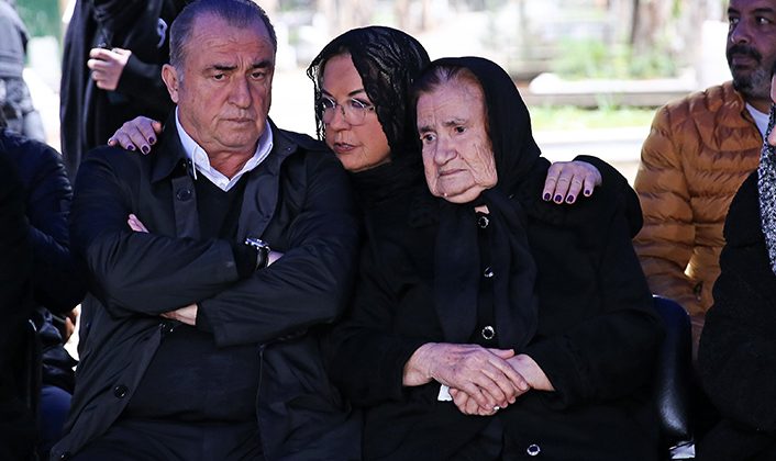 Fatih Terim’in annesi Nuriye Terim hayatını kaybetti