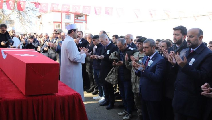 Şehit Korkmaz son yolculuğuna uğurlandı