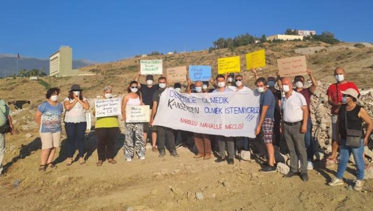 Enkaz döküm alanı protesto edildi