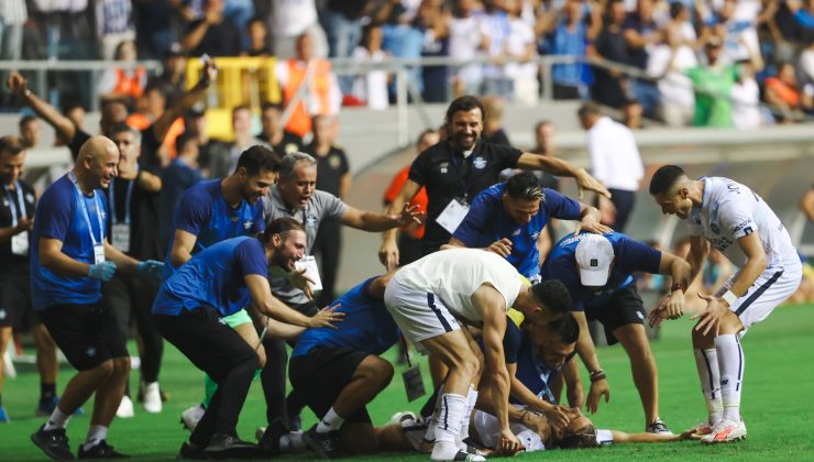 Adana Demirspor, Osijek karşısında farklı kazandı