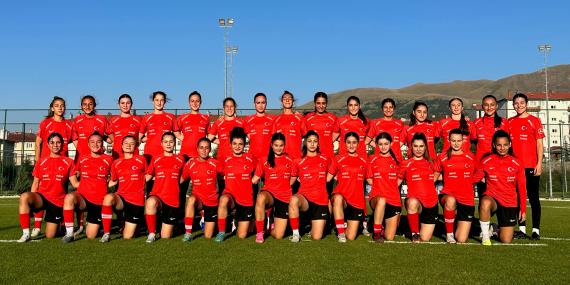 U19 Kadın Milli Takımı’nın Erzurum’daki hazırlık kampı başladı