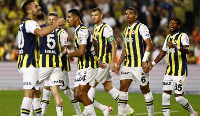 Fenerbahçe, Kadıköy’de dört golle kazandı