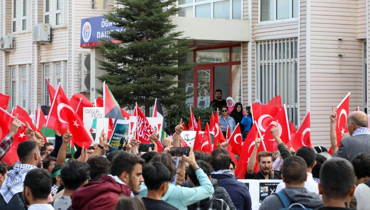 GAÜN öğrencileri İsrail’i protesto etti