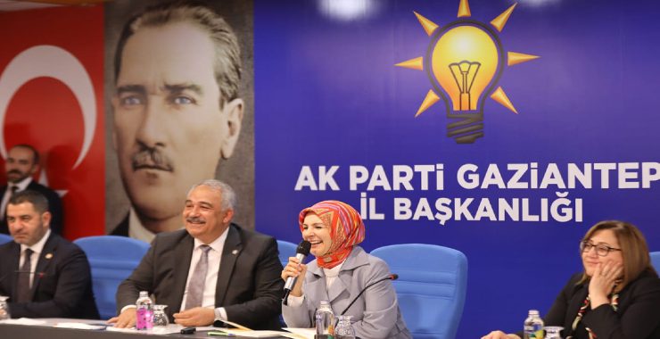 Bakan Göktaş, Gaziantep teşkilatından memnun