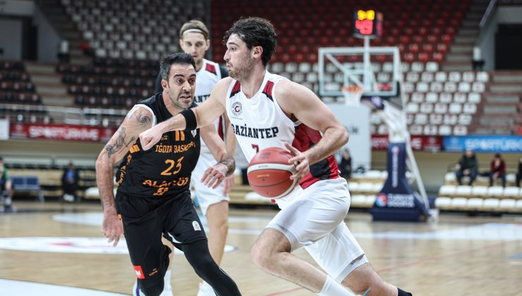 Gaziantep Basketbol evinde kaybetti:72-77