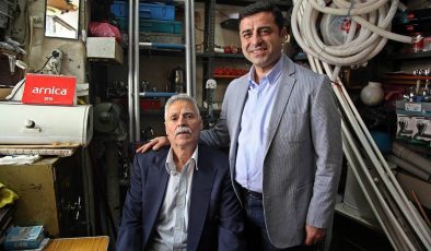 Demirtaş, babasını kaybetti