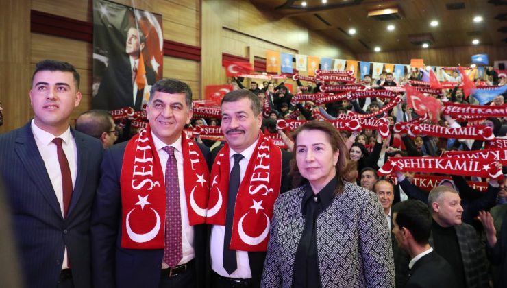 AK Parti Şehitkamil Başkan Adayı ”Rıdvan Fadıloğlu”oldu