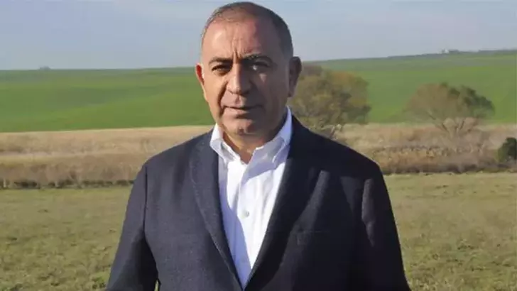 CHP’de ortalık karıştı! Gürsel Tekin istifa etti…