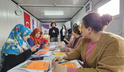 Adana Büyükşehir ”Hayat Dolu Buluşmalar Programı” düzenlendi
