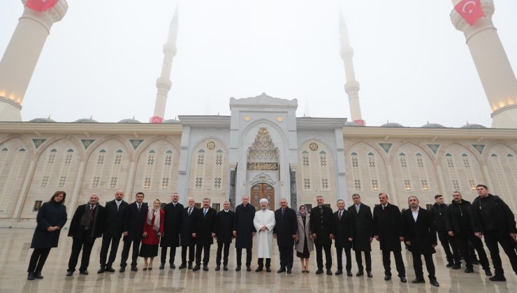 Cumhurbaşkanı Erdoğan, Şahinbey Milet Camisi ve Külliyesi’nin açılışını gerçekleştirdi