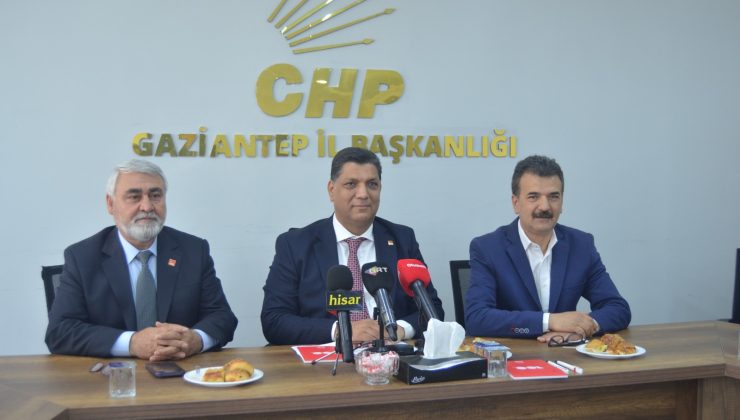 CHP ŞAHA KALKIYOR