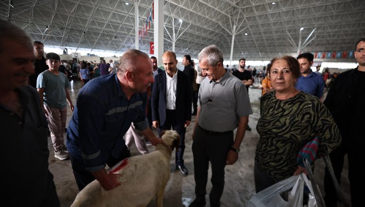 Başkan Tahmazoğlu, kurban kesim alanlarını ziyaret etti