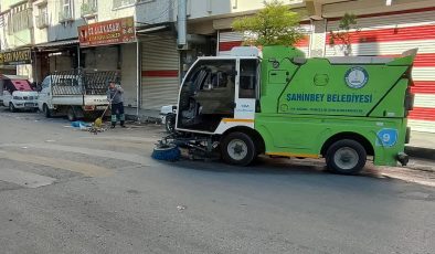 Şahinbey Belediyesi temizlik ekiplerinden bayram mesaisi