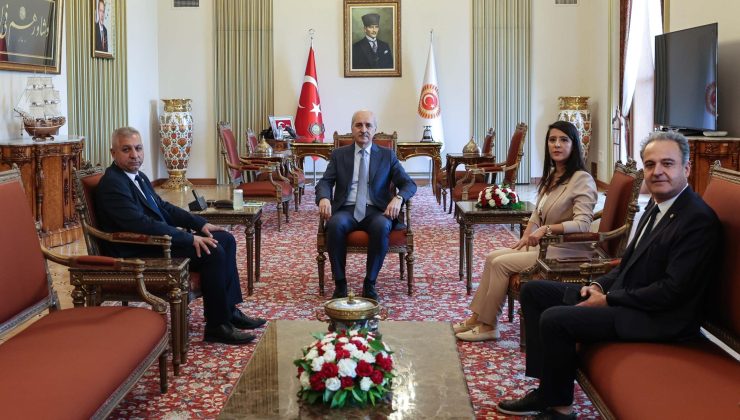 Meclis Başkanı Numan Kurtulmuş, EMEP heyetiyle görüştü