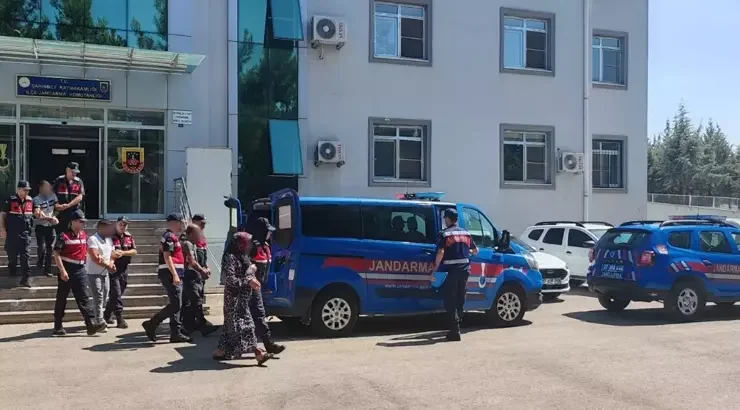 Gaziantep’te göçmen kaçakçılığı operasyonu: 2 tutuklama