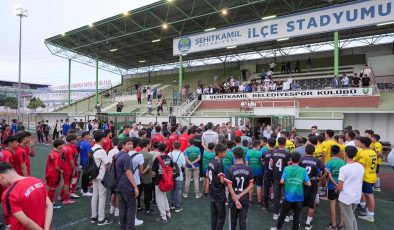 Turnuvanın şampiyonu: Gaziantep Şehitkamil Belediyespor