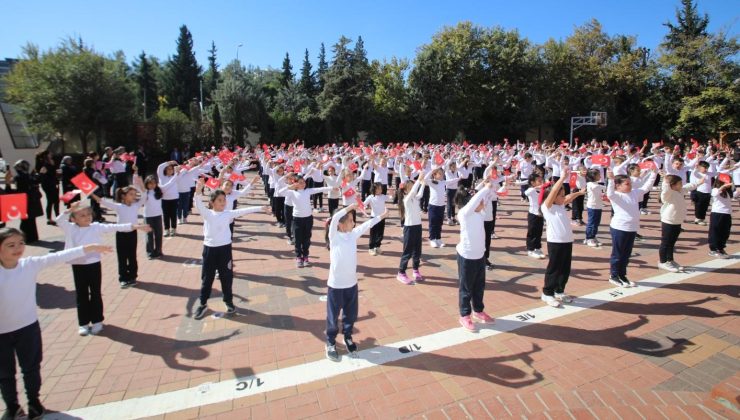 Gaziantep Kolej Vakfı’nı Cumhuriyet Coşkusu Sardı