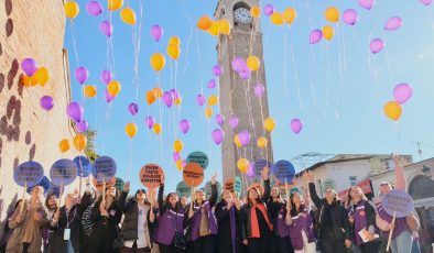 Adana’da kadına şiddete karşı mücadele sürüyor