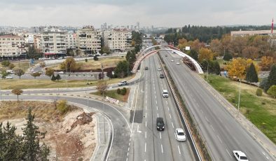 GAZİANTEP BÜYÜKŞEHİR TUGAY KÖPRÜLÜ KAVŞAĞI’NI TAMAMLADI